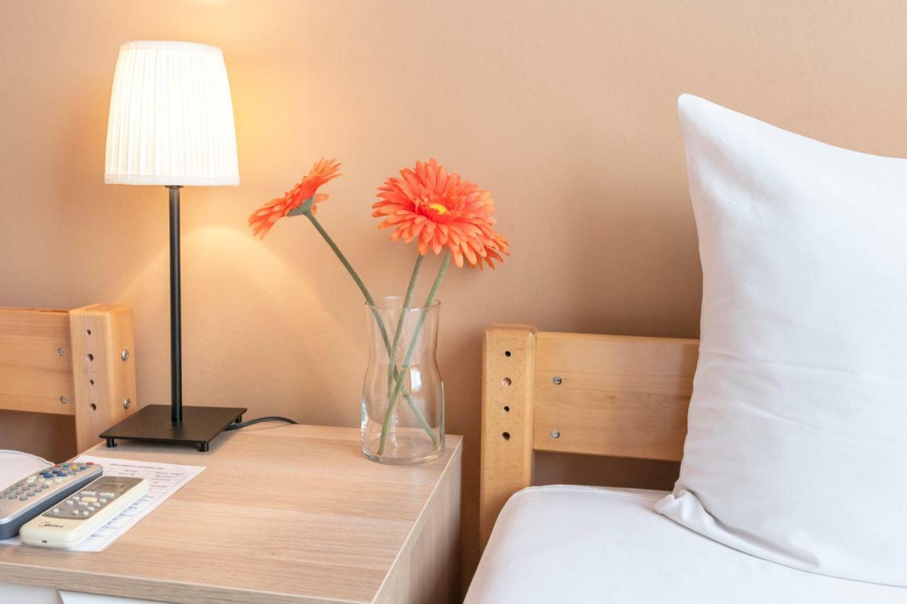 Guesthouse Fair ベオグラード エクステリア 写真